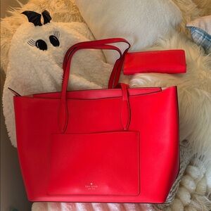 Gorgeous Kate Spade Vibrant orange / red Tote ⭐️✨🧡